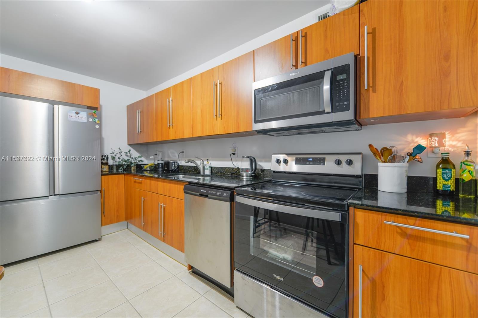 3001 S Ocean Dr 1117, Hollywood, Florida 33019, 1 Bedroom Bedrooms, ,1 BathroomBathrooms,Residential,For Sale,3001 S Ocean Dr 1117,A11537322