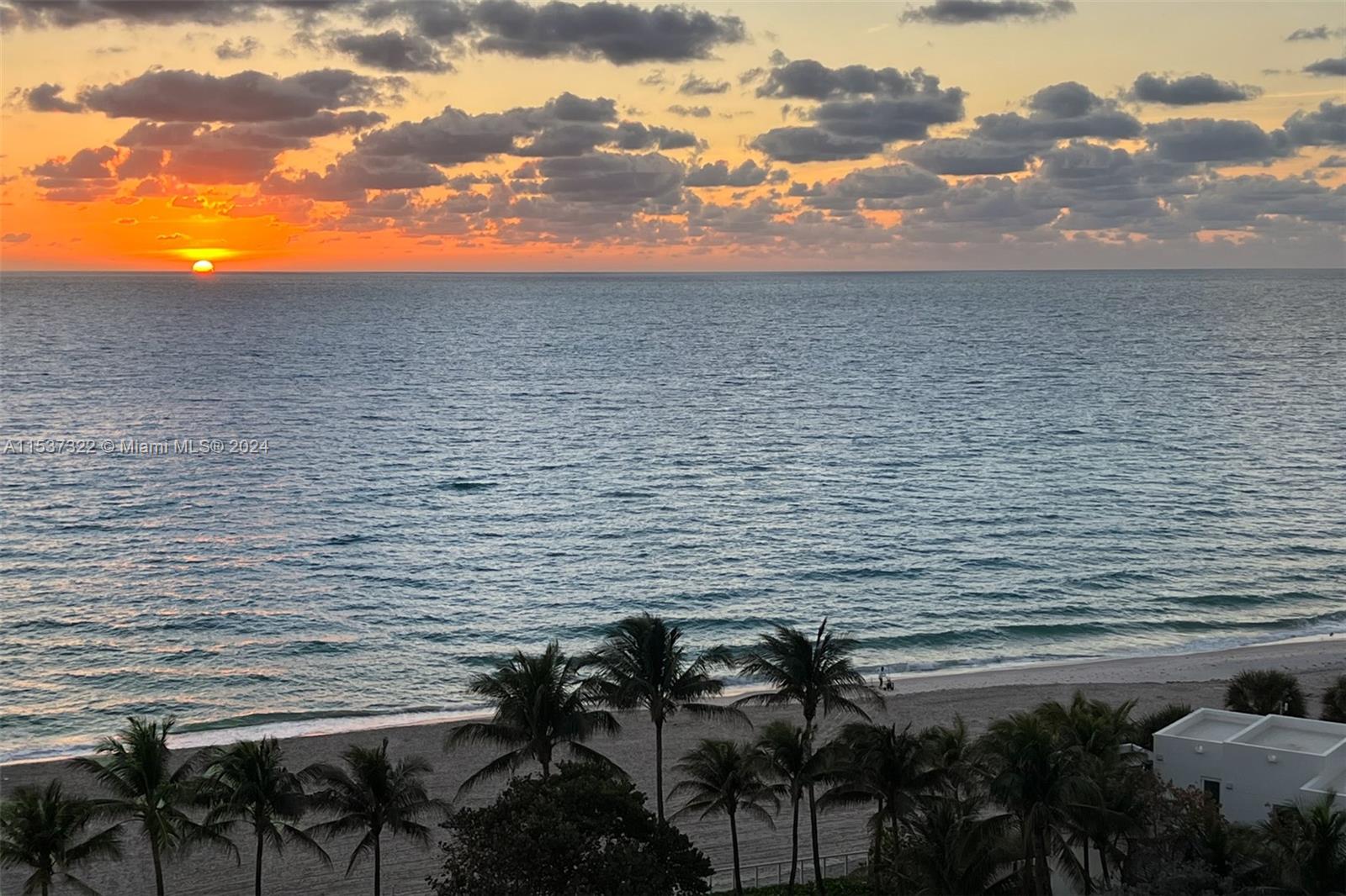 3001 S Ocean Dr 1117, Hollywood, Florida 33019, 1 Bedroom Bedrooms, ,1 BathroomBathrooms,Residential,For Sale,3001 S Ocean Dr 1117,A11537322