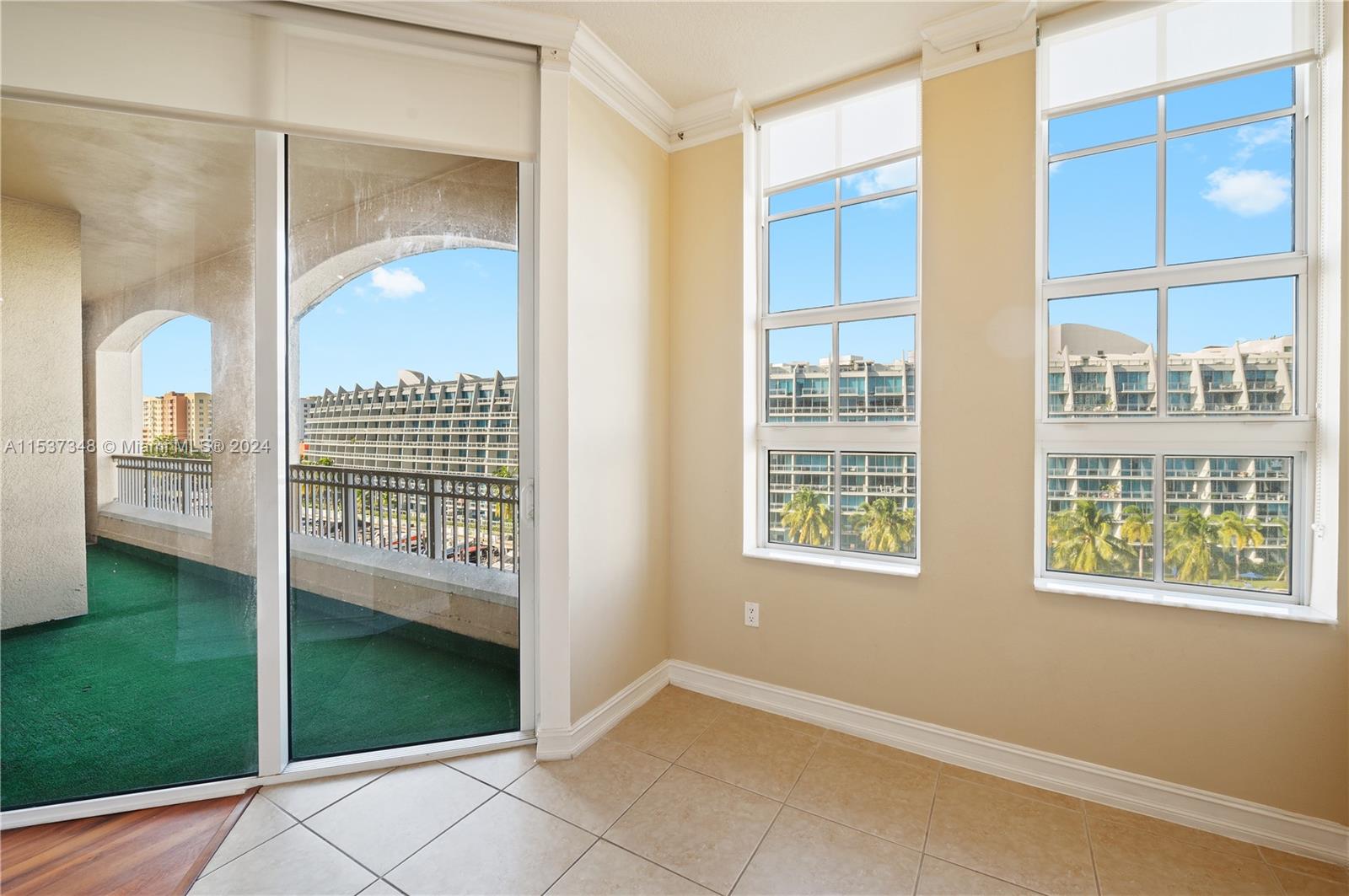 3001 NE 185th St 615, Aventura, Florida 33180, 2 Bedrooms Bedrooms, ,2 BathroomsBathrooms,Residentiallease,For Rent,3001 NE 185th St 615,A11537348