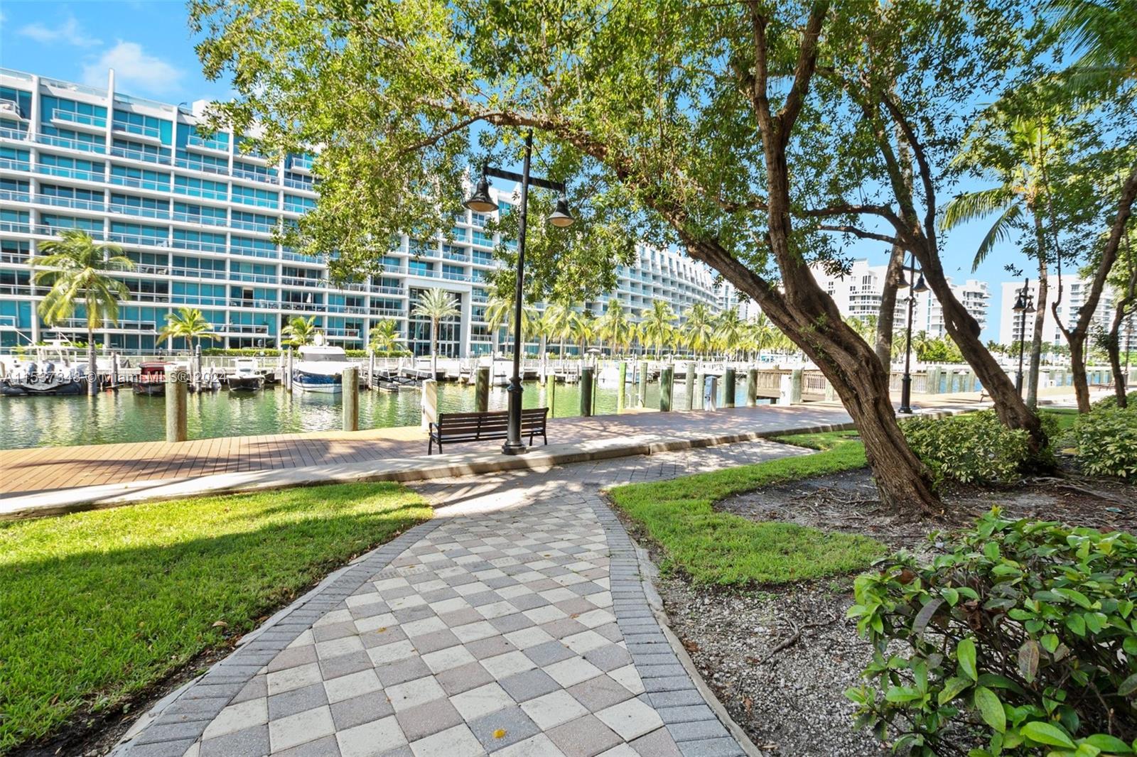 3001 NE 185th St 615, Aventura, Florida 33180, 2 Bedrooms Bedrooms, ,2 BathroomsBathrooms,Residentiallease,For Rent,3001 NE 185th St 615,A11537348