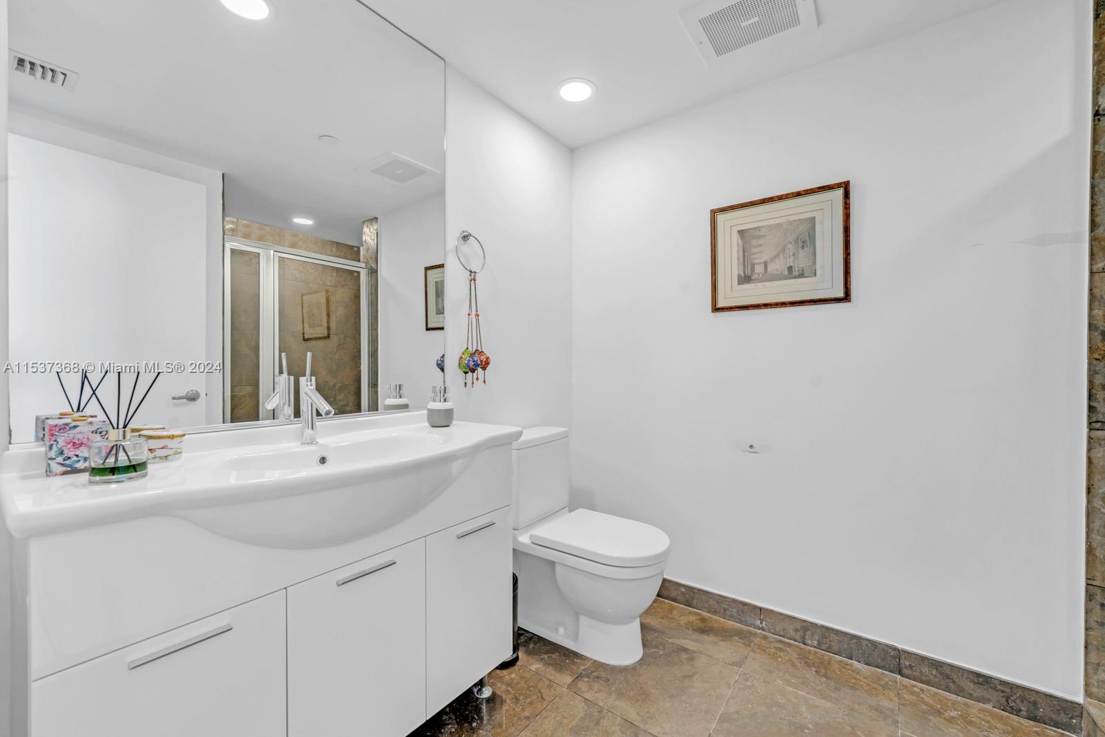 465 Brickell Ave 5002, Miami, Florida 33131, 2 Bedrooms Bedrooms, ,2 BathroomsBathrooms,Residentiallease,For Rent,465 Brickell Ave 5002,A11537368