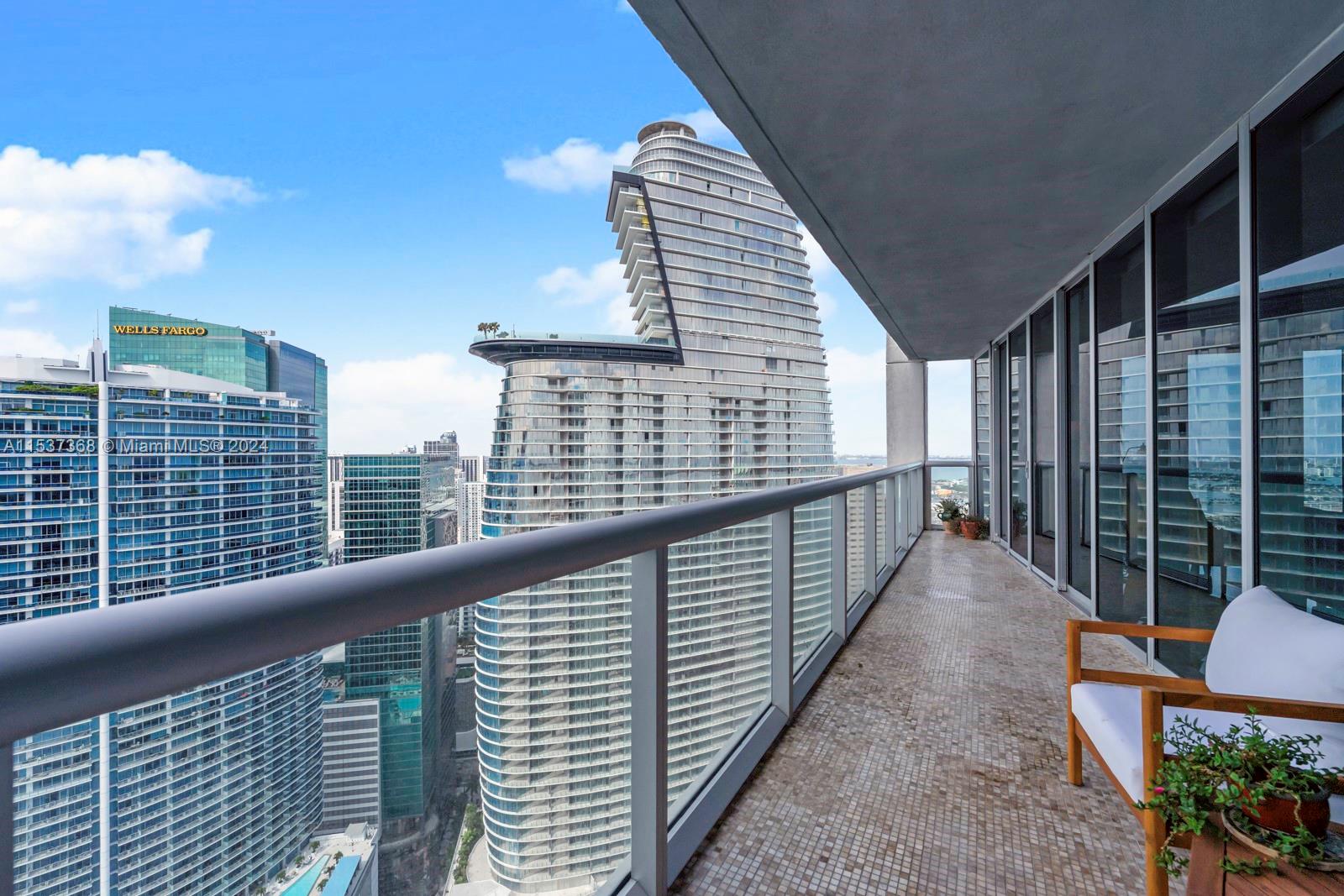 465 Brickell Ave 5002, Miami, Florida 33131, 2 Bedrooms Bedrooms, ,2 BathroomsBathrooms,Residentiallease,For Rent,465 Brickell Ave 5002,A11537368