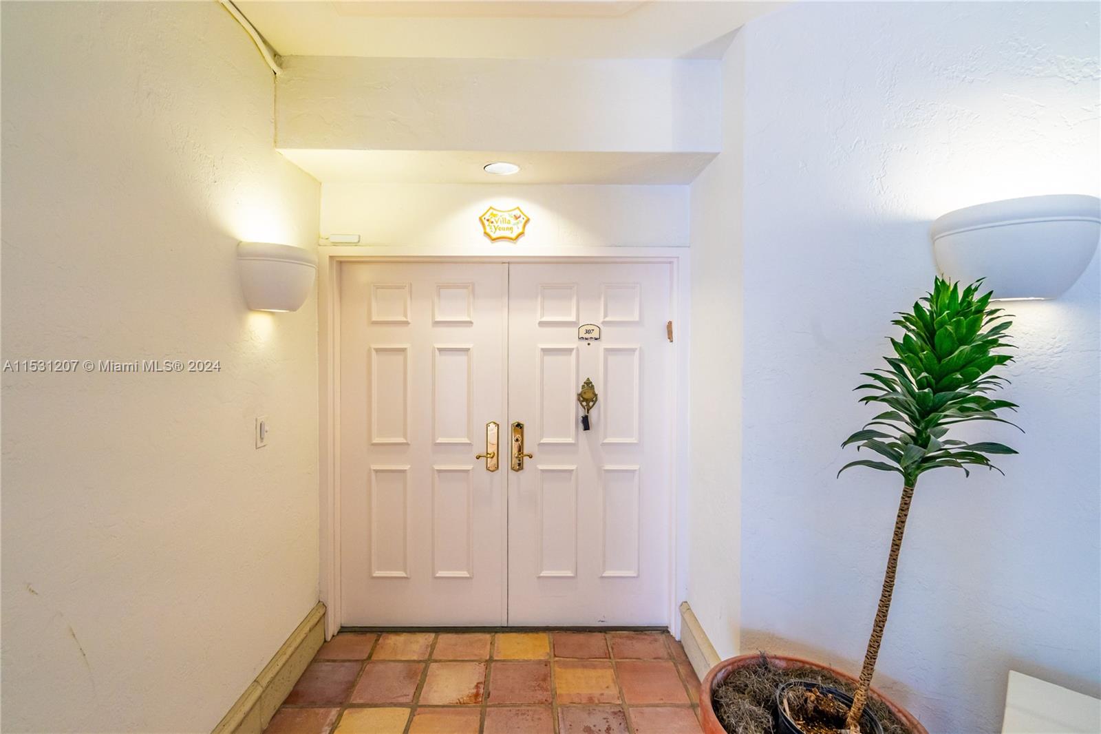 3900 Island Blvd, Aventura, FL, 33160 United States, 3 Bedrooms Bedrooms, ,3 BathroomsBathrooms,Residential,For Sale,Island Blvd,A11531207