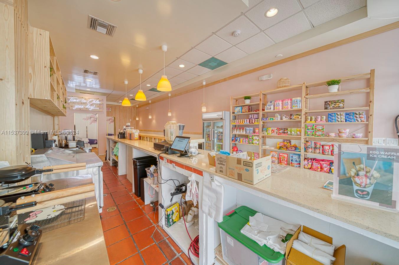 Bobba Tea Restaurant & Cafe For Sale on Collin, Miami Beach, Florida 33141, ,Businessopportunity,For Sale,Bobba Tea Restaurant & Cafe For Sale on Collin,A11537399