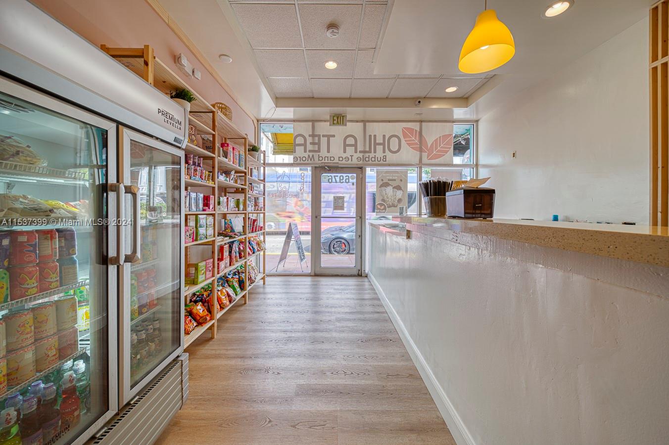 Bobba Tea Restaurant & Cafe For Sale on Collin, Miami Beach, Florida 33141, ,Businessopportunity,For Sale,Bobba Tea Restaurant & Cafe For Sale on Collin,A11537399