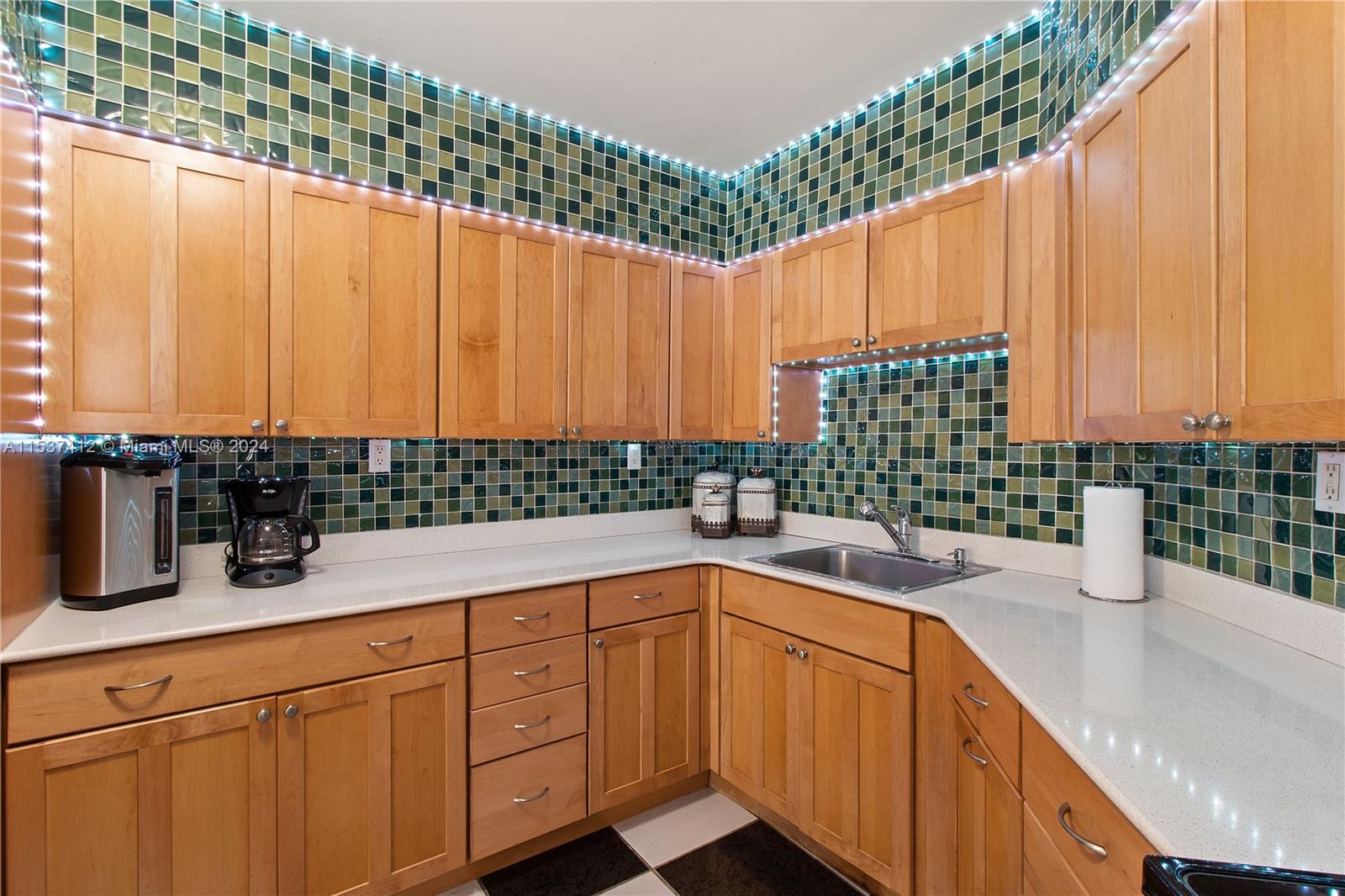 5151 Collins Ave 324, Miami Beach, Florida 33140, 2 Bedrooms Bedrooms, ,2 BathroomsBathrooms,Residential,For Sale,5151 Collins Ave 324,A11537412