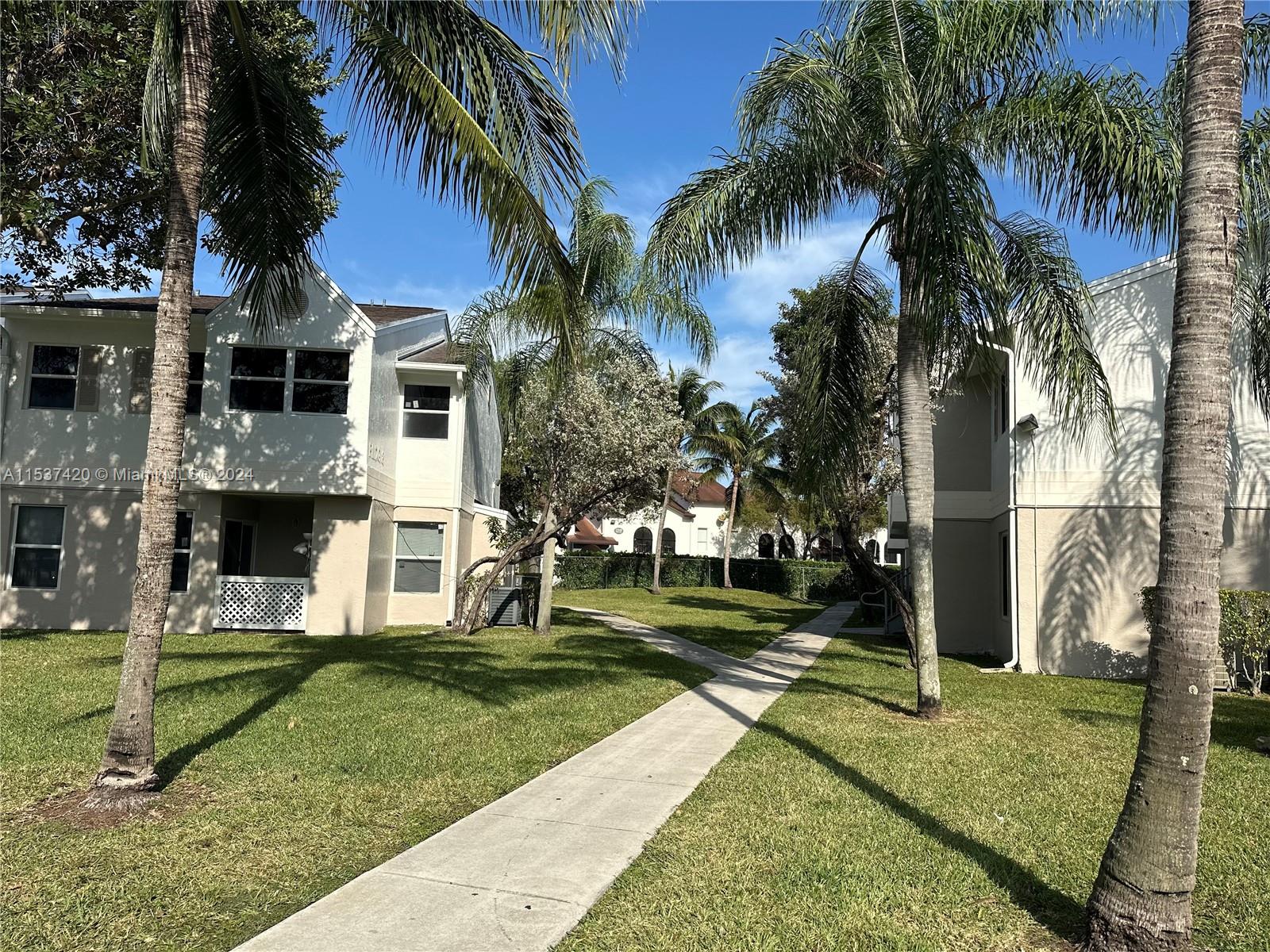 17565 NW 67th Pl I-8, Miami, Florida 33015, 1 Bedroom Bedrooms, ,1 BathroomBathrooms,Residentiallease,For Rent,17565 NW 67th Pl I-8,A11537420