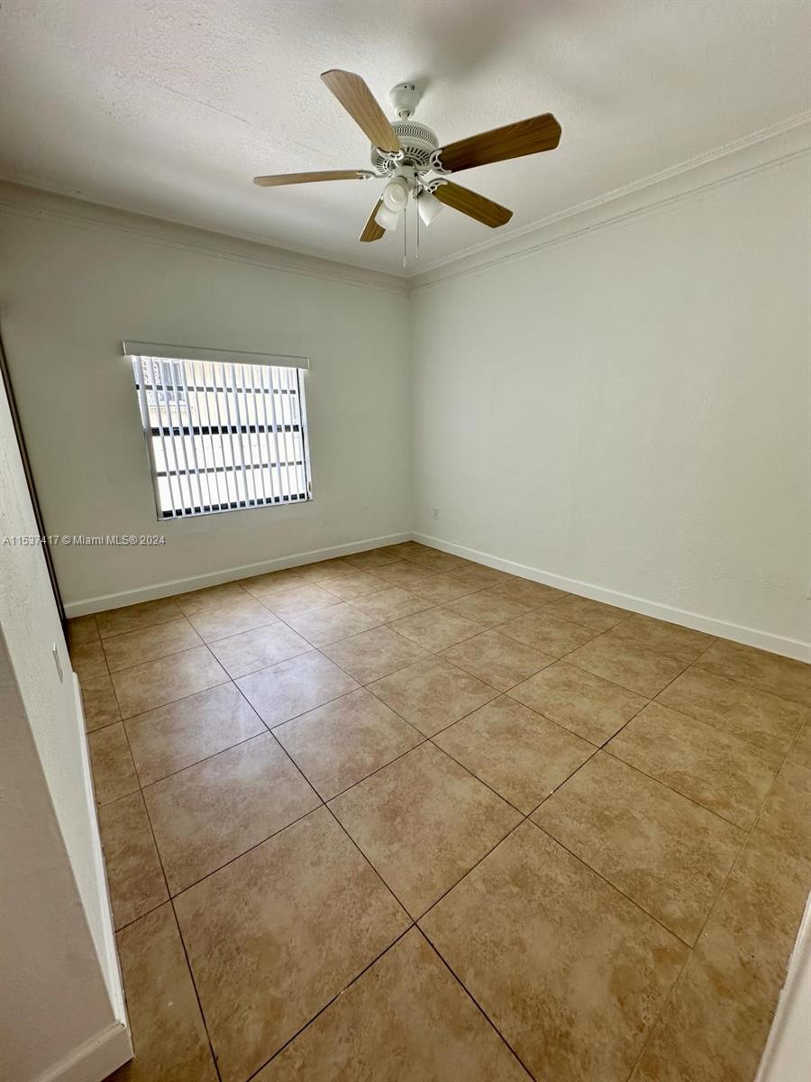 1773 NW 19th St FRONT, Miami, Florida 33125, 2 Bedrooms Bedrooms, ,1 BathroomBathrooms,Residentiallease,For Rent,1773 NW 19th St FRONT,A11537417