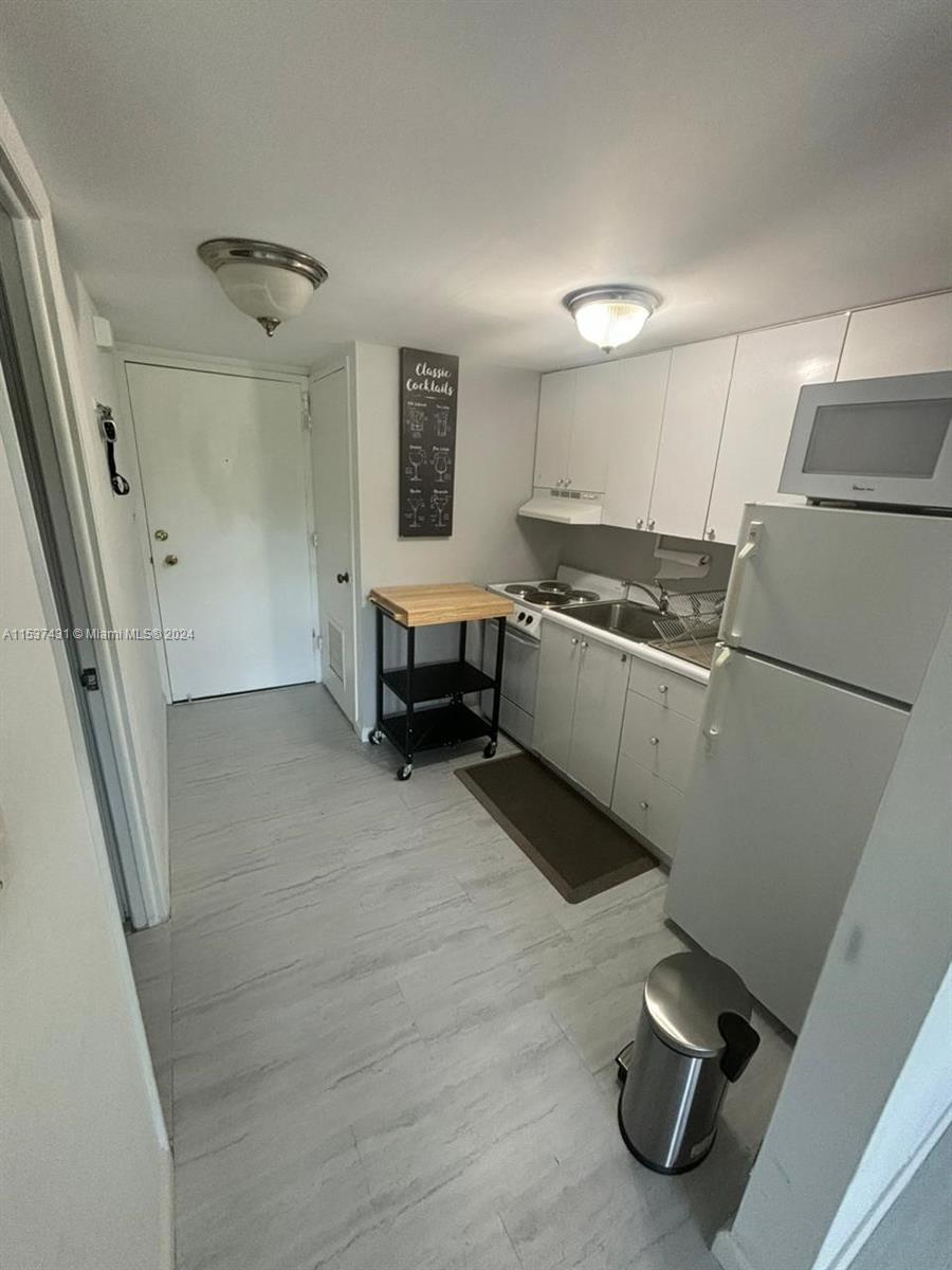 3000 E Sunrise Blvd 3H, Fort Lauderdale, Florida 33304, ,1 BathroomBathrooms,Residentiallease,For Rent,3000 E Sunrise Blvd 3H,A11537431