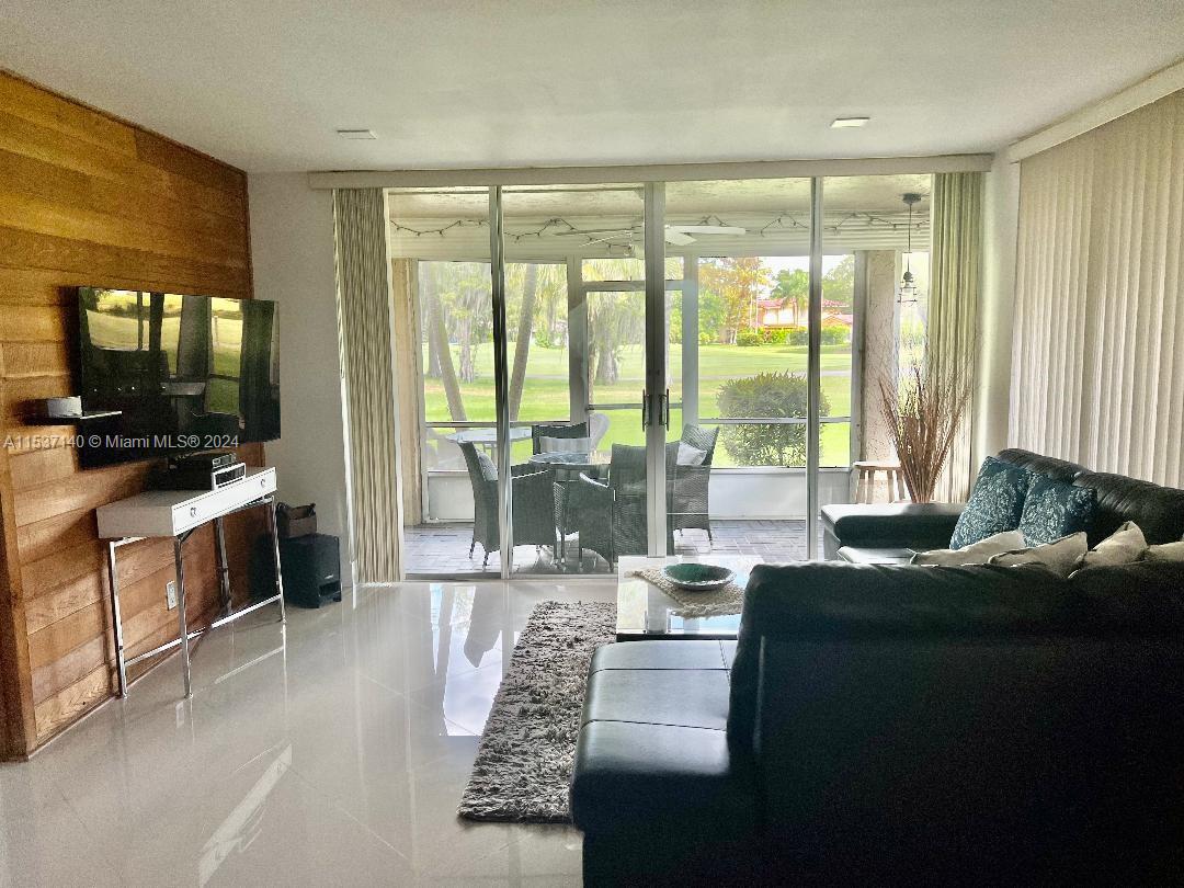 7572 NW 86th Ter 104, Tamarac, Florida 33321, 3 Bedrooms Bedrooms, ,2 BathroomsBathrooms,Residential,For Sale,7572 NW 86th Ter 104,A11537140