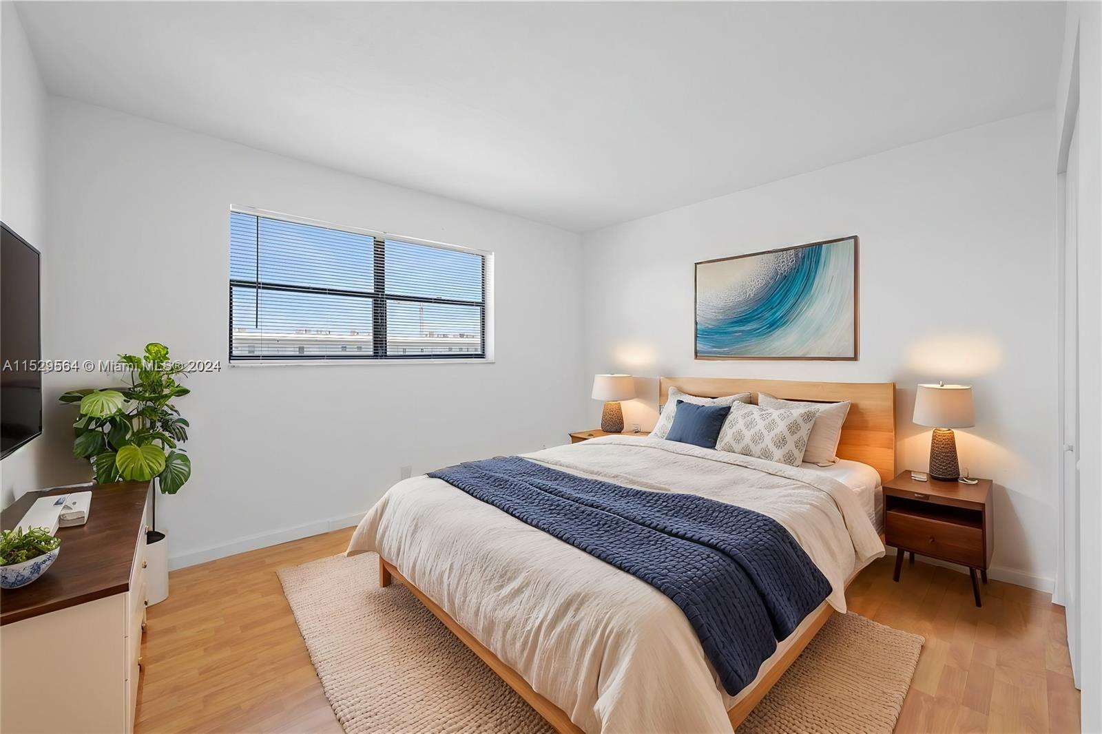 500 NE 2nd St 401, Dania Beach, Florida 33004, 2 Bedrooms Bedrooms, ,2 BathroomsBathrooms,Residentiallease,For Rent,500 NE 2nd St 401,A11529564