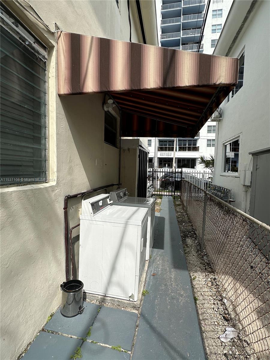 6885 Byron Ave 101, Miami Beach, Florida 33141, 1 Bedroom Bedrooms, ,1 BathroomBathrooms,Residentiallease,For Rent,6885 Byron Ave 101,A11537108