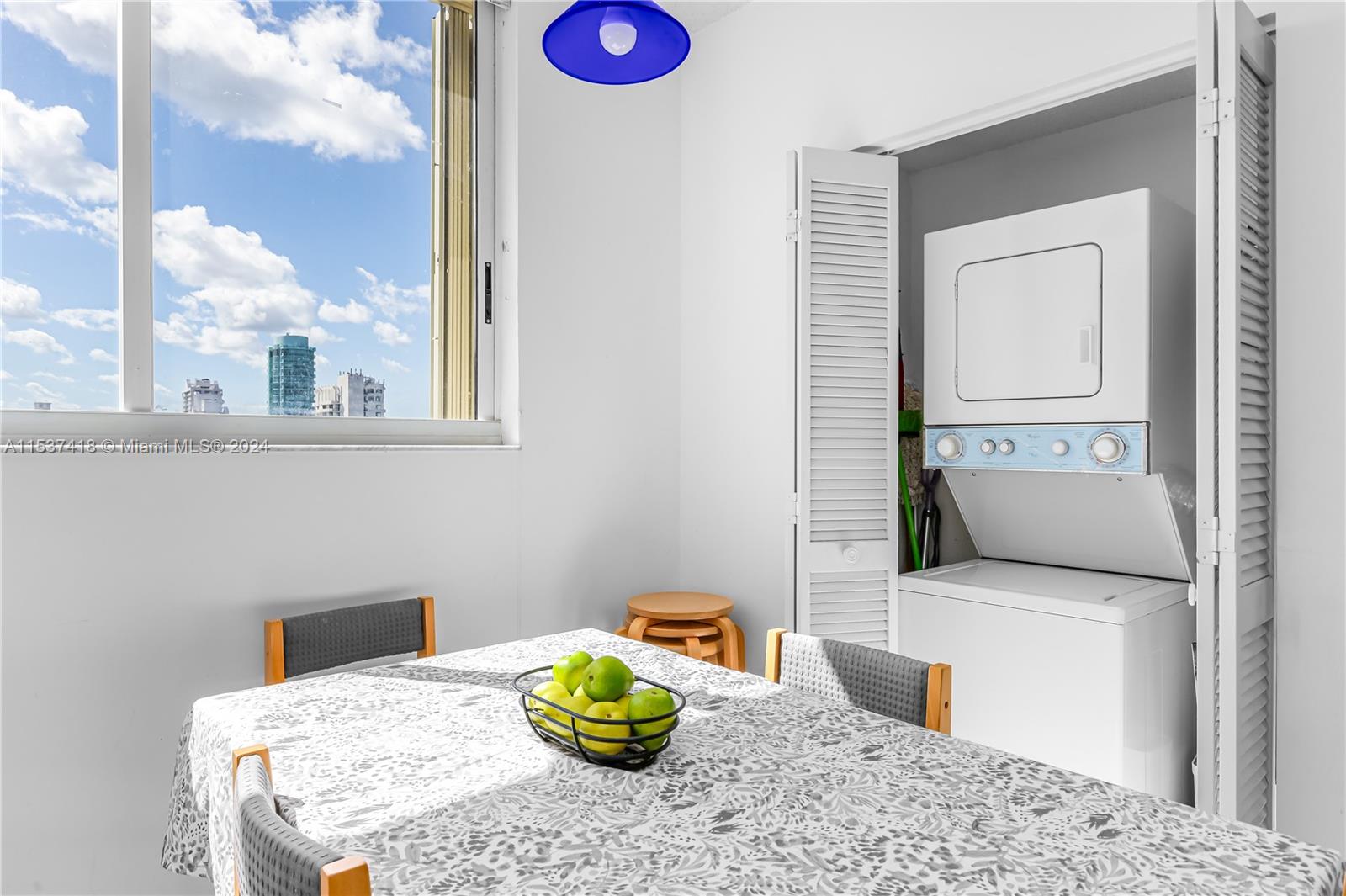 6422 Collins Ave 901, Miami Beach, Florida 33141, 2 Bedrooms Bedrooms, ,2 BathroomsBathrooms,Residential,For Sale,6422 Collins Ave 901,A11537418