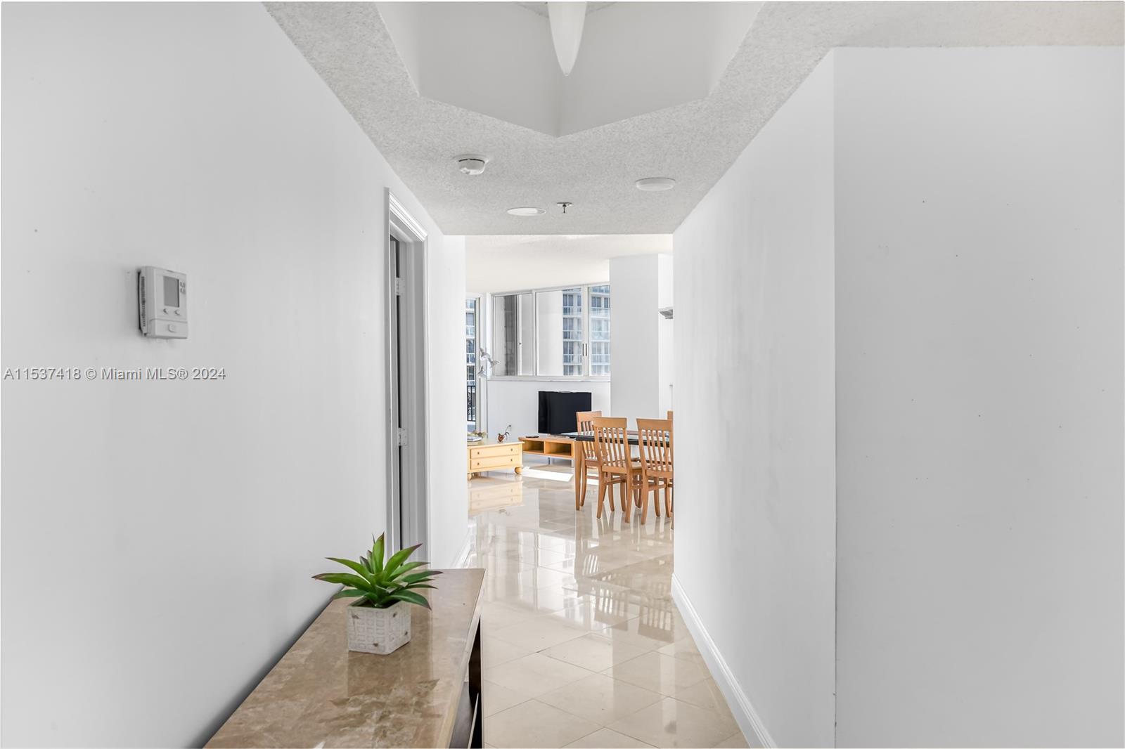 6422 Collins Ave 901, Miami Beach, Florida 33141, 2 Bedrooms Bedrooms, ,2 BathroomsBathrooms,Residential,For Sale,6422 Collins Ave 901,A11537418