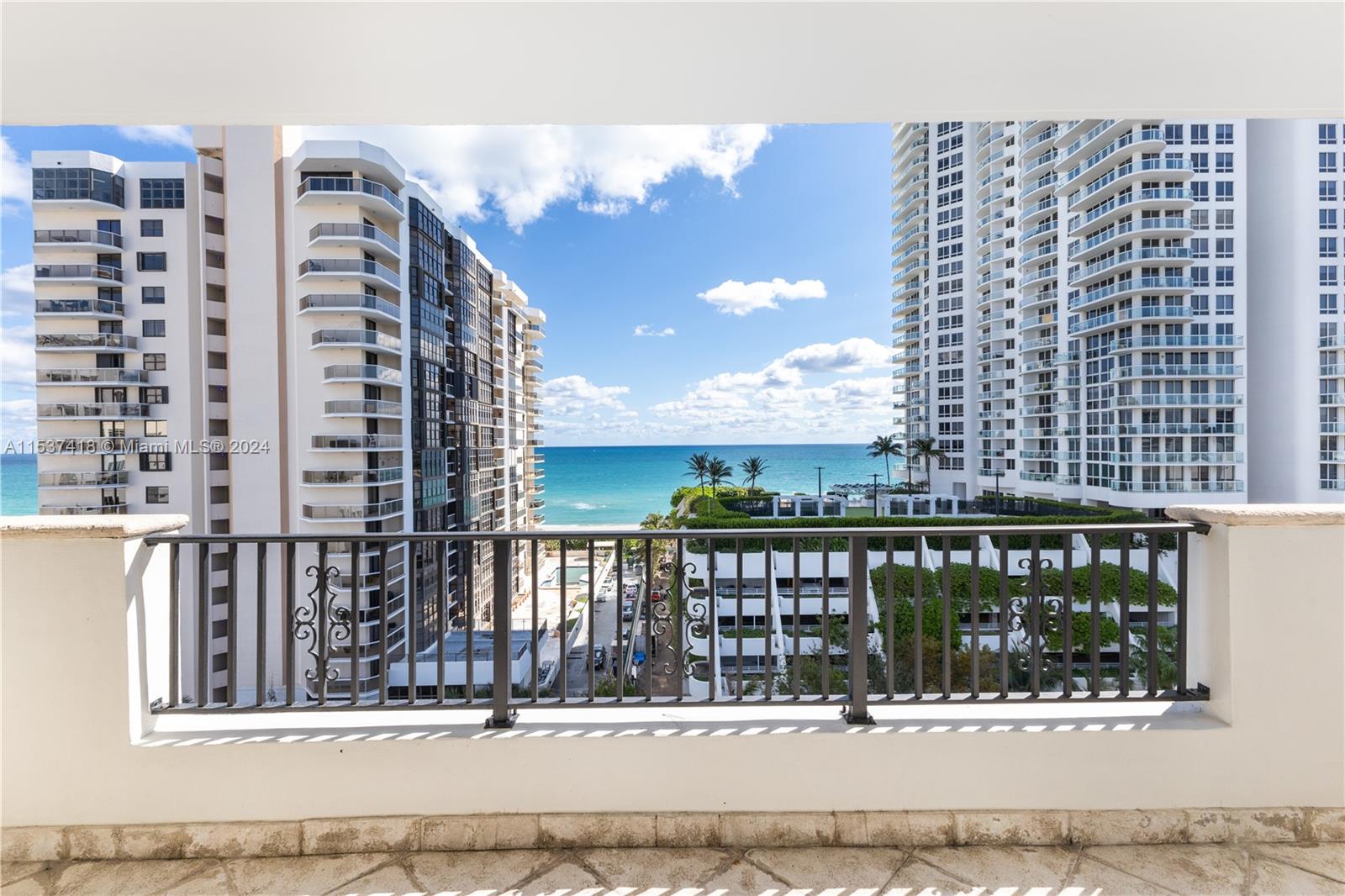 6422 Collins Ave 901, Miami Beach, Florida 33141, 2 Bedrooms Bedrooms, ,2 BathroomsBathrooms,Residential,For Sale,6422 Collins Ave 901,A11537418