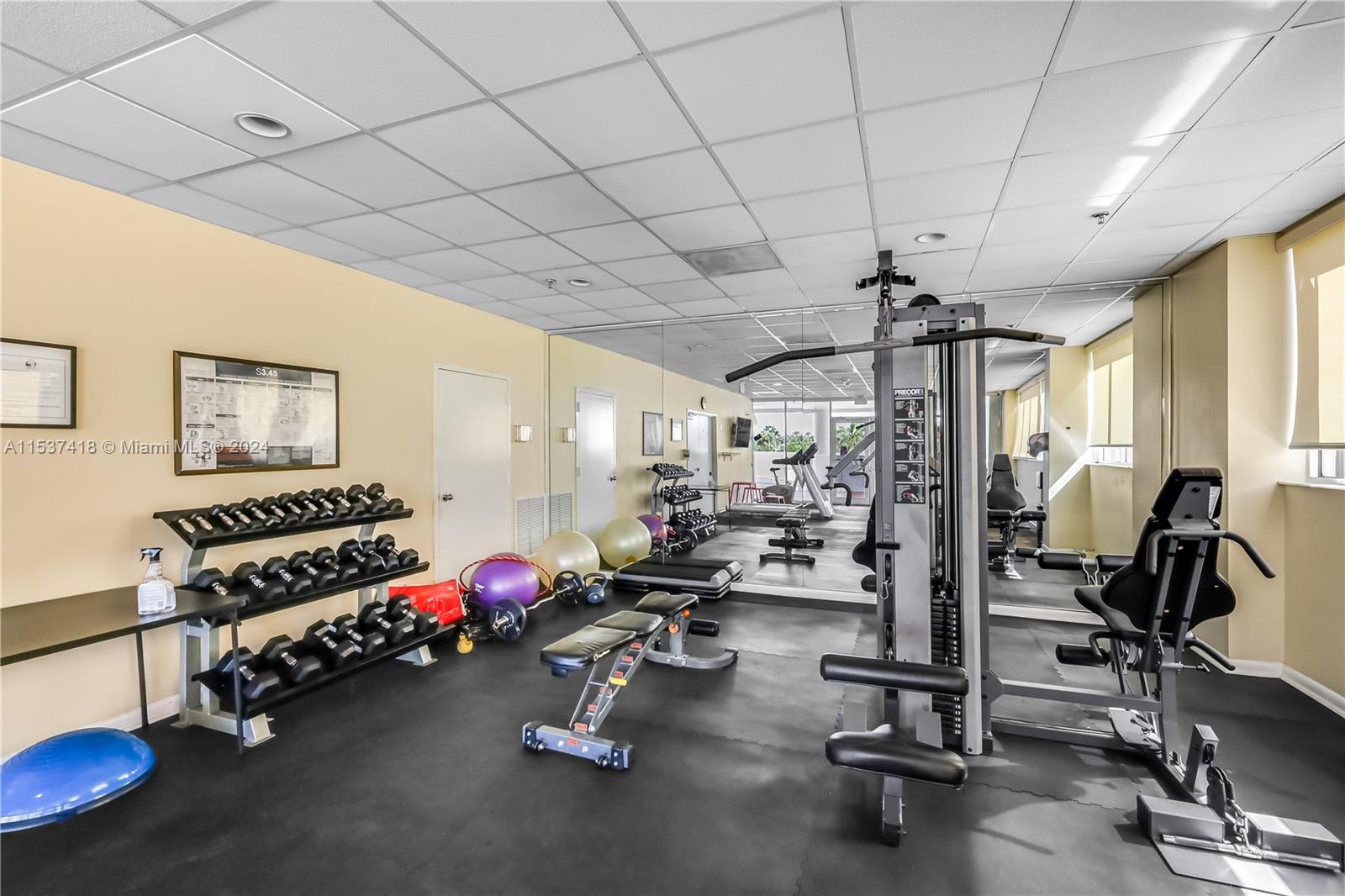 6422 Collins Ave 901, Miami Beach, Florida 33141, 2 Bedrooms Bedrooms, ,2 BathroomsBathrooms,Residential,For Sale,6422 Collins Ave 901,A11537418