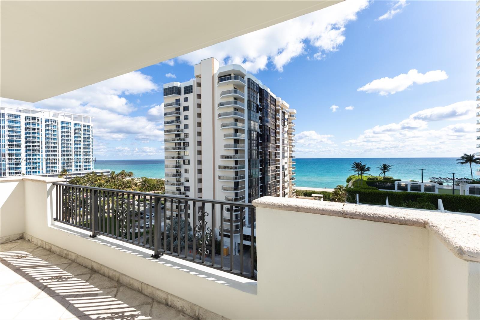 6422 Collins Ave 901, Miami Beach, Florida 33141, 2 Bedrooms Bedrooms, ,2 BathroomsBathrooms,Residential,For Sale,6422 Collins Ave 901,A11537418