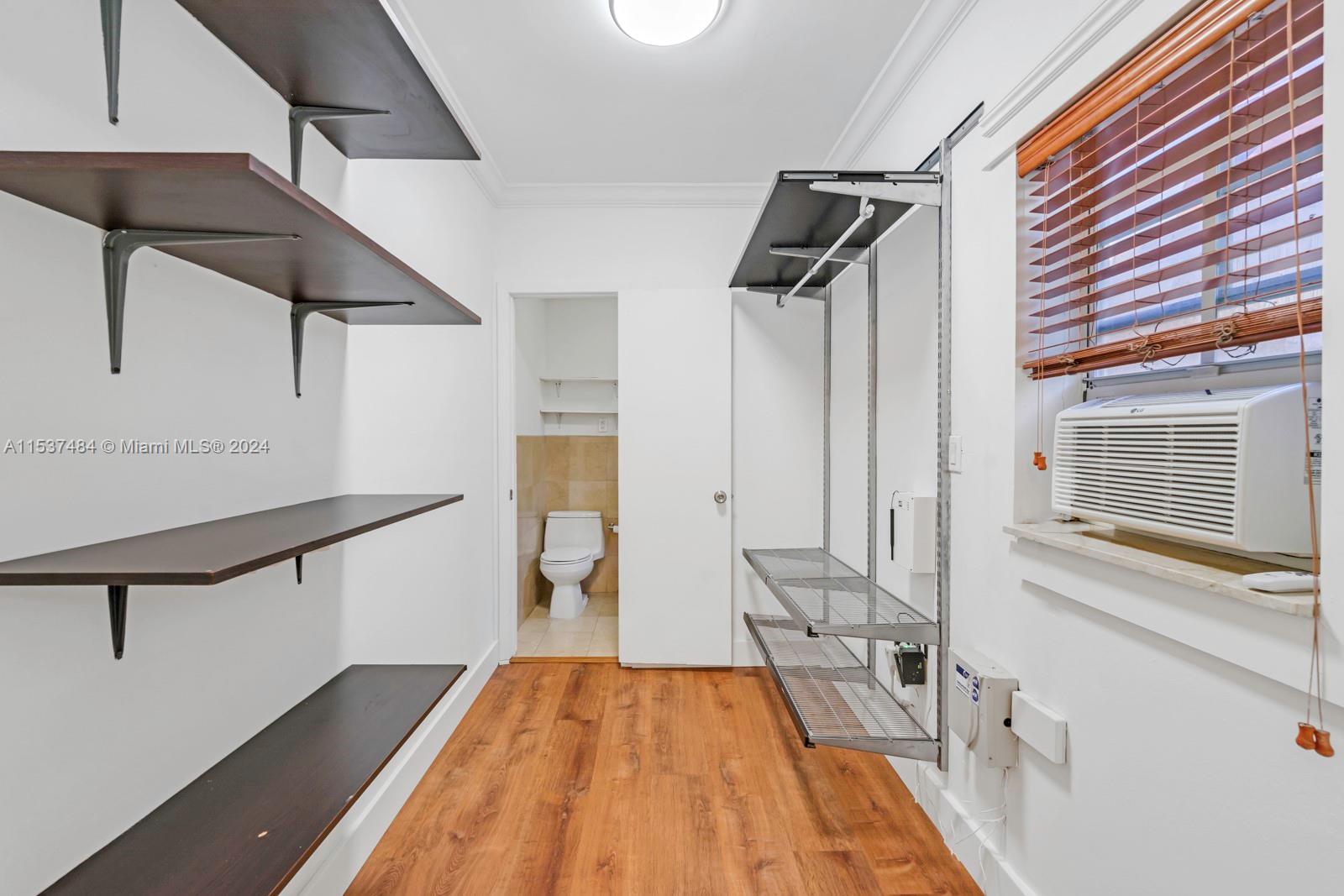 1535 SW 13th St 1535, Miami, Florida 33145, 5 Bedrooms Bedrooms, ,4 BathroomsBathrooms,Residentiallease,For Rent,1535 SW 13th St 1535,A11537484