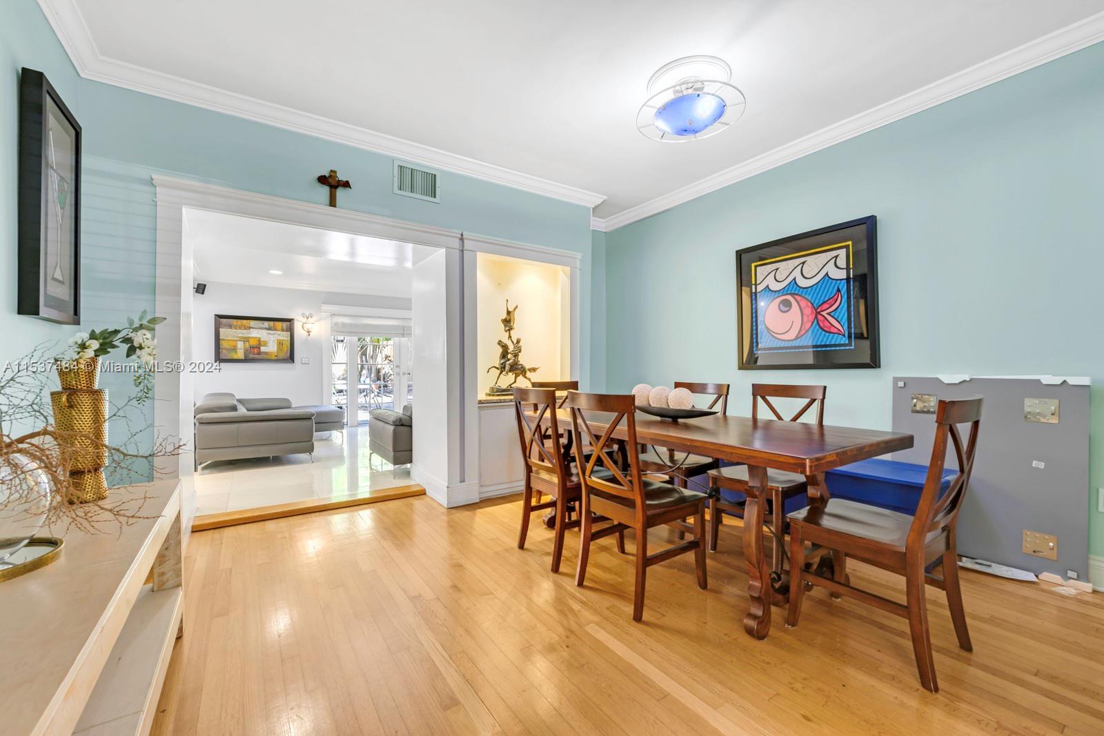 1535 SW 13th St 1535, Miami, Florida 33145, 5 Bedrooms Bedrooms, ,4 BathroomsBathrooms,Residentiallease,For Rent,1535 SW 13th St 1535,A11537484