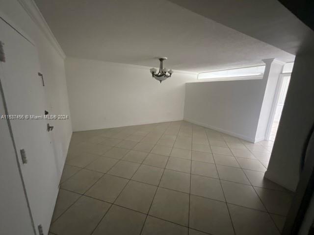 1750 W 56th St 108, Hialeah, Florida 33012, 2 Bedrooms Bedrooms, ,1 BathroomBathrooms,Residentiallease,For Rent,1750 W 56th St 108,A11537456