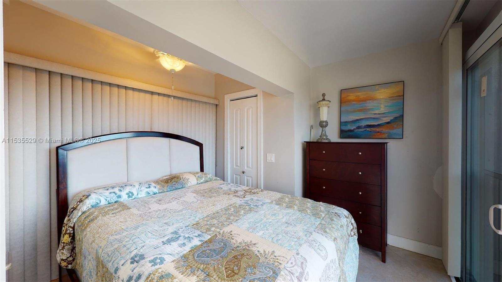 329 SE 3rd St 402P, Hallandale Beach, Florida 33009, 1 Bedroom Bedrooms, ,1 BathroomBathrooms,Residential,For Sale,329 SE 3rd St 402P,A11535529