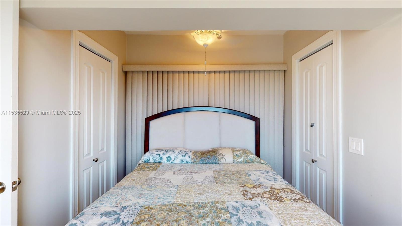 329 SE 3rd St 402P, Hallandale Beach, Florida 33009, 1 Bedroom Bedrooms, ,1 BathroomBathrooms,Residential,For Sale,329 SE 3rd St 402P,A11535529