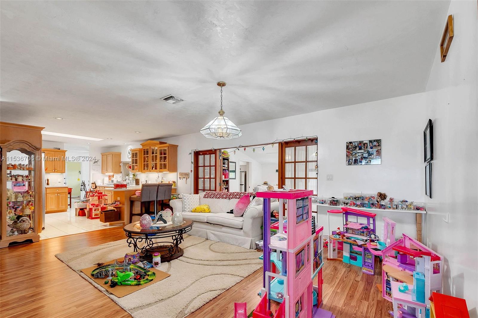 28405 SW 185th Ave, Homestead, Florida 33030, 4 Bedrooms Bedrooms, ,2 BathroomsBathrooms,Residential,For Sale,28405 SW 185th Ave,A11536706