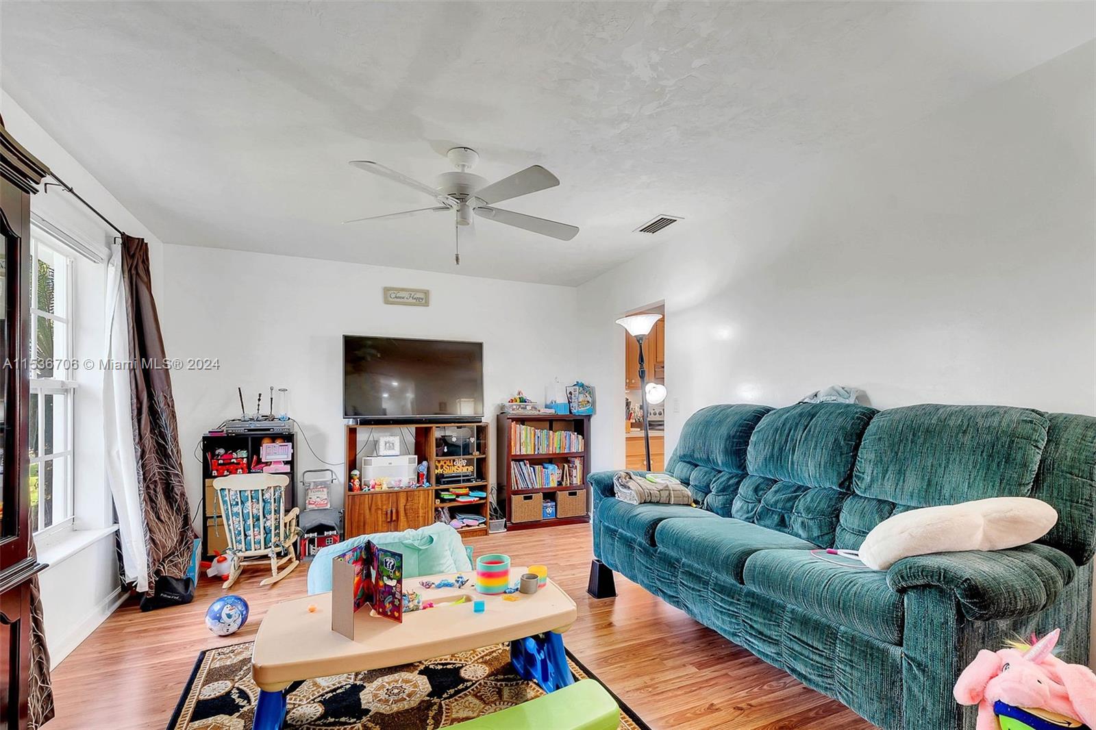 28405 SW 185th Ave, Homestead, Florida 33030, 4 Bedrooms Bedrooms, ,2 BathroomsBathrooms,Residential,For Sale,28405 SW 185th Ave,A11536706