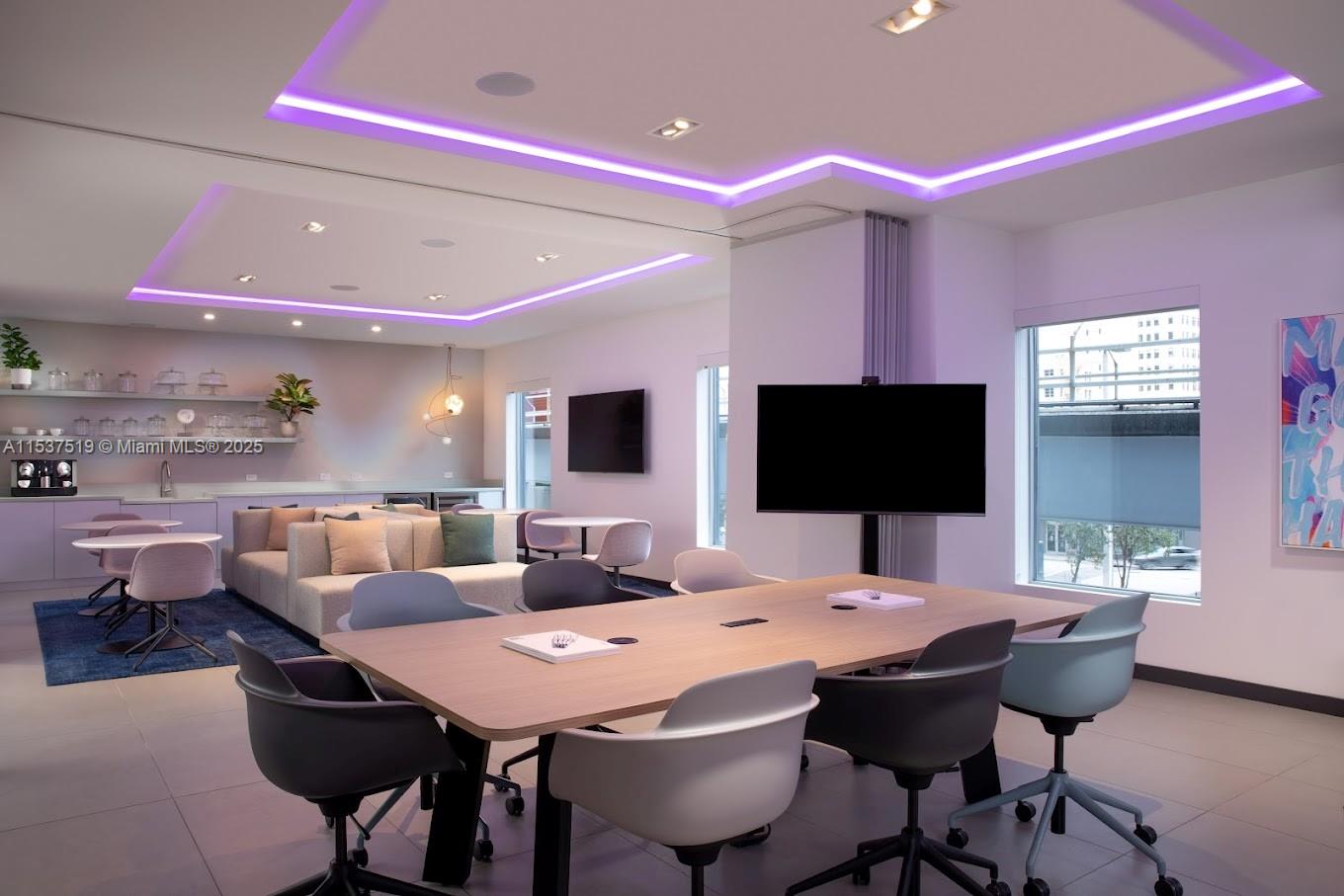 227 NE 2nd St 1901, Miami, Florida 33132, 1 Bedroom Bedrooms, ,1 BathroomBathrooms,Residential,For Sale,227 NE 2nd St 1901,A11537519