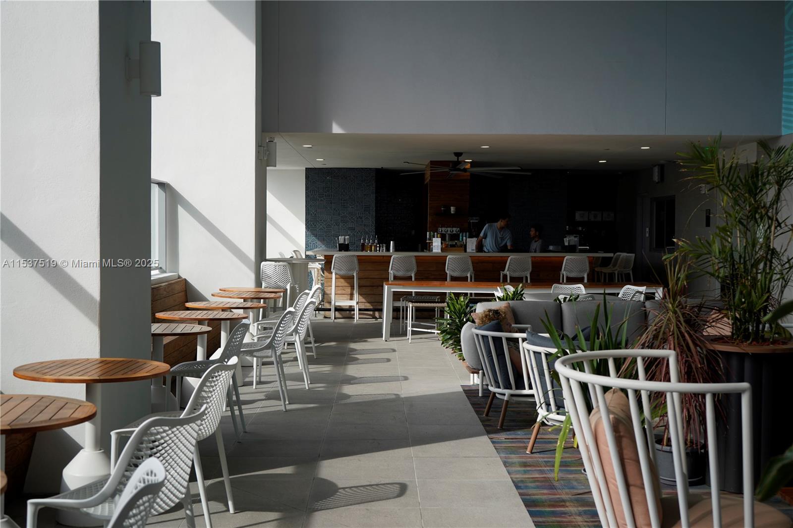 227 NE 2nd St 1901, Miami, Florida 33132, 1 Bedroom Bedrooms, ,1 BathroomBathrooms,Residential,For Sale,227 NE 2nd St 1901,A11537519