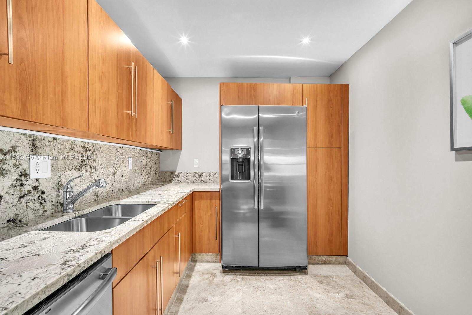 3001 S Ocean Dr 1211, Hollywood, Florida 33019, 2 Bedrooms Bedrooms, ,2 BathroomsBathrooms,Residential,For Sale,3001 S Ocean Dr 1211,A11532446