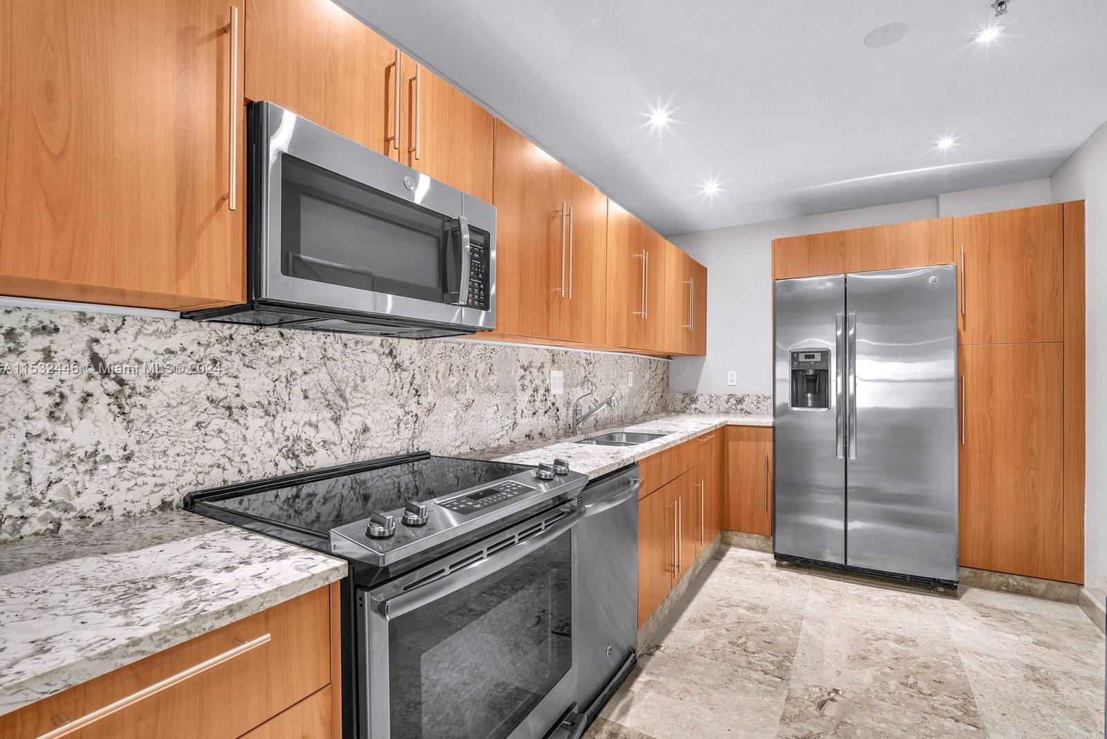 3001 S Ocean Dr 1211, Hollywood, Florida 33019, 2 Bedrooms Bedrooms, ,2 BathroomsBathrooms,Residential,For Sale,3001 S Ocean Dr 1211,A11532446