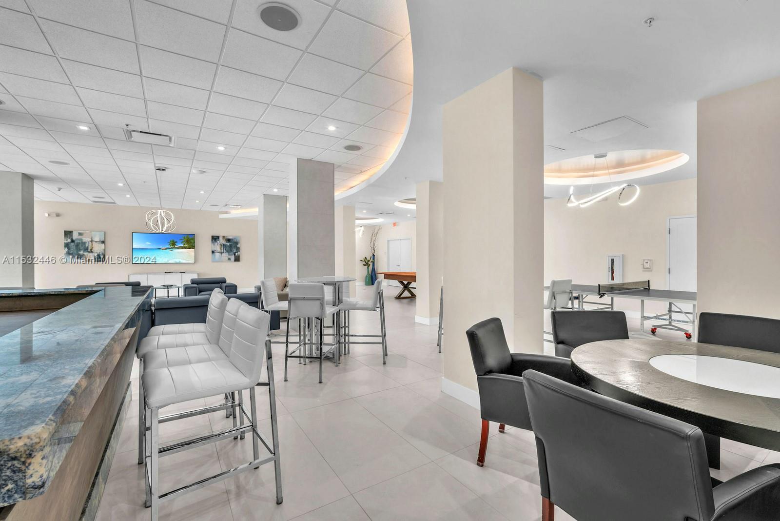 3001 S Ocean Dr 1211, Hollywood, Florida 33019, 2 Bedrooms Bedrooms, ,2 BathroomsBathrooms,Residential,For Sale,3001 S Ocean Dr 1211,A11532446