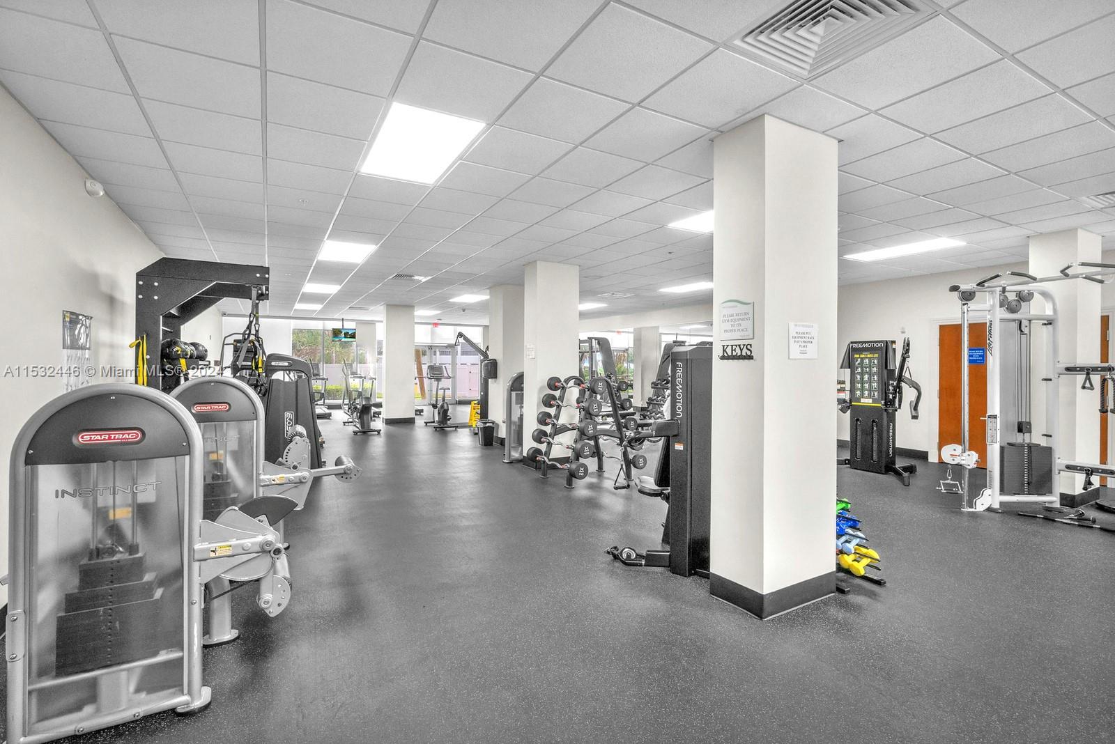 3001 S Ocean Dr 1211, Hollywood, Florida 33019, 2 Bedrooms Bedrooms, ,2 BathroomsBathrooms,Residential,For Sale,3001 S Ocean Dr 1211,A11532446