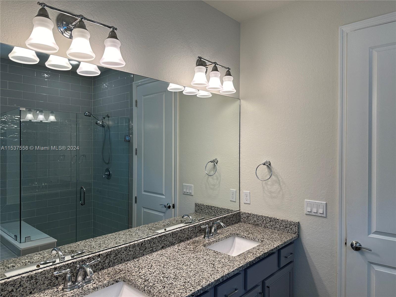 1434 Myrtle Oak Ter, Hollywood, Florida 33021, 3 Bedrooms Bedrooms, ,2 BathroomsBathrooms,Residentiallease,For Rent,1434 Myrtle Oak Ter,A11537558