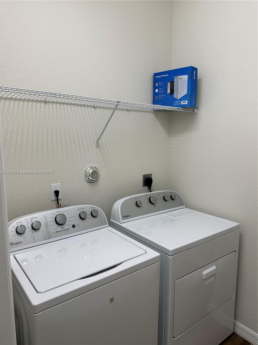 1434 Myrtle Oak Ter, Hollywood, Florida 33021, 3 Bedrooms Bedrooms, ,2 BathroomsBathrooms,Residentiallease,For Rent,1434 Myrtle Oak Ter,A11537558