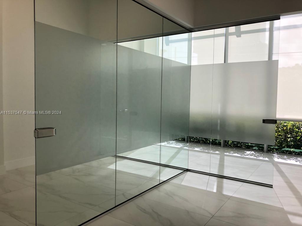 800 SE 4th Ave 109, Hallandale Beach, Florida 33009, ,Commercialsale,For Sale,800 SE 4th Ave 109,A11537547