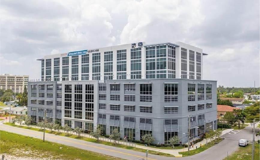 800 SE 4th Ave 109, Hallandale Beach, Florida 33009, ,Commercialsale,For Sale,800 SE 4th Ave 109,A11537547