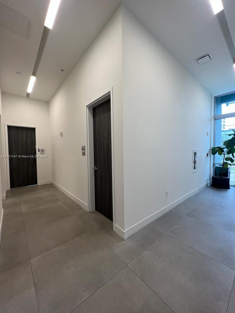 800 SE 4th Ave 109, Hallandale Beach, Florida 33009, ,Commercialsale,For Sale,800 SE 4th Ave 109,A11537547