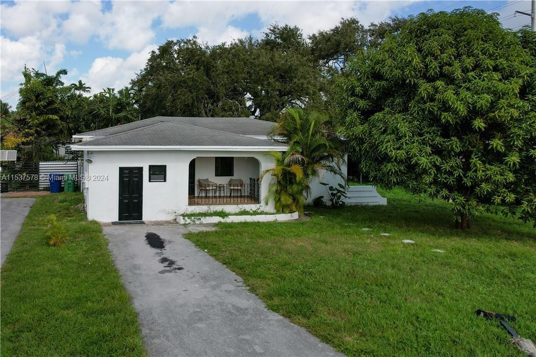 Undisclosed For Sale A11537578, FL