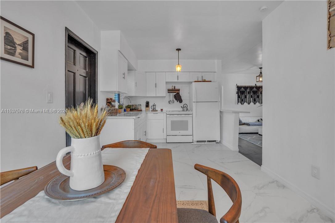 El Portal, Florida 33150, 3 Bedrooms Bedrooms, ,2 BathroomsBathrooms,Residential,For Sale,A11537578