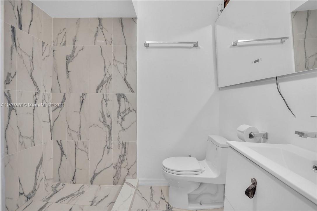 El Portal, Florida 33150, 3 Bedrooms Bedrooms, ,2 BathroomsBathrooms,Residential,For Sale,A11537578