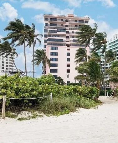 Miami Beach, Florida 33140, 2 Bedrooms Bedrooms, ,2 BathroomsBathrooms,Residentiallease,For Rent,A11537114