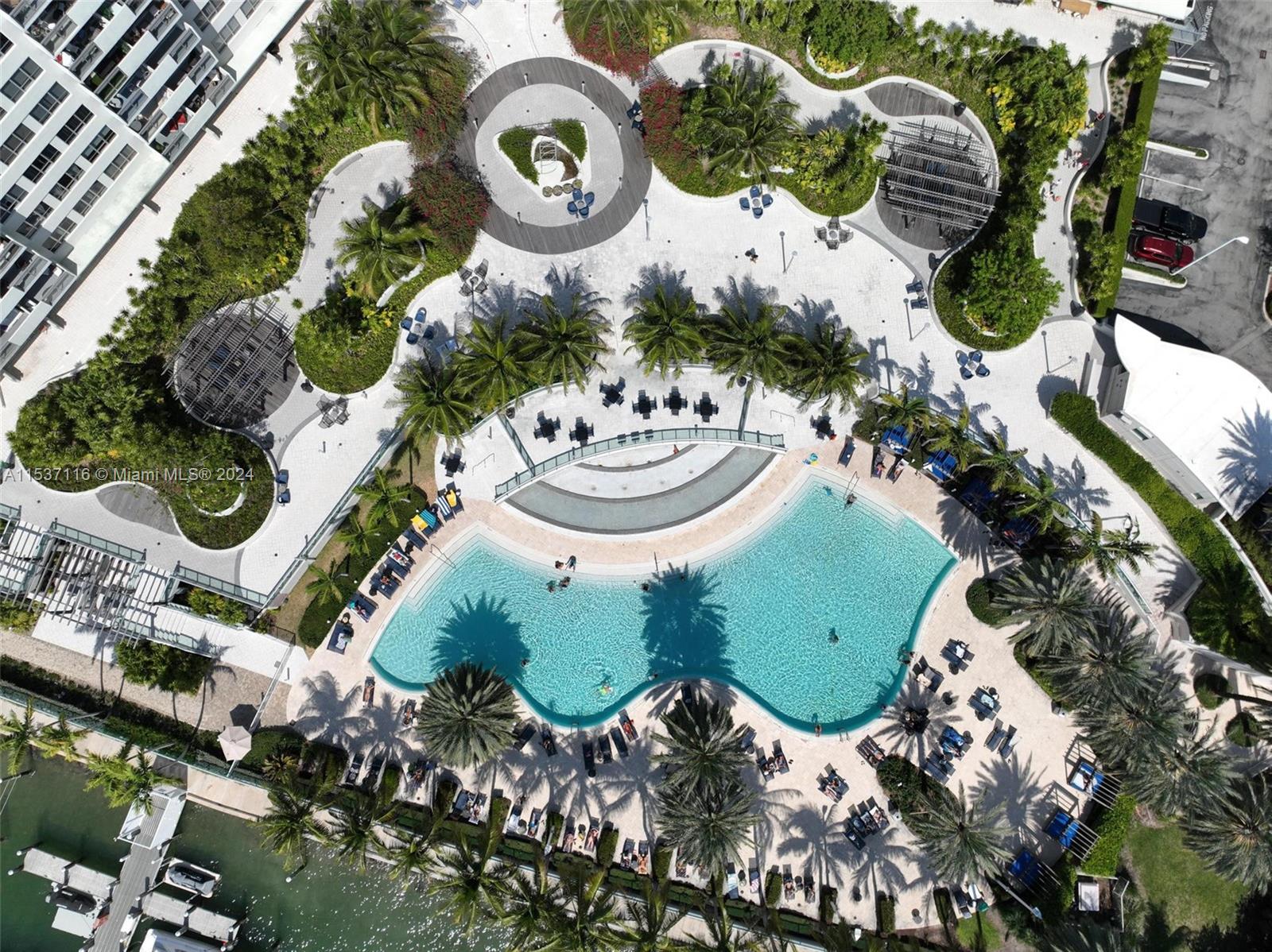 1500 Bay Rd 1268S, Miami Beach, Florida 33139, 2 Bedrooms Bedrooms, ,1 BathroomBathrooms,Residentiallease,For Rent,1500 Bay Rd 1268S,A11537116