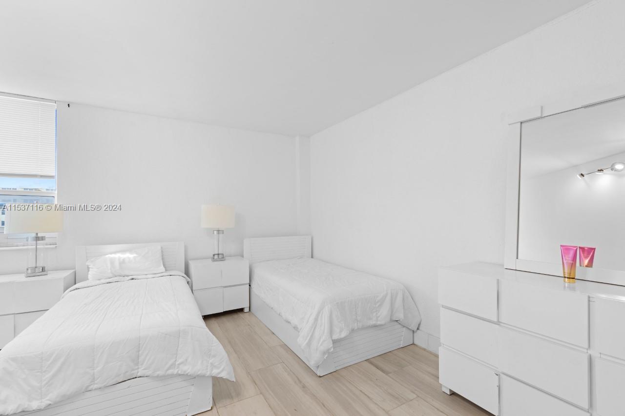 1500 Bay Rd 1268S, Miami Beach, Florida 33139, 2 Bedrooms Bedrooms, ,1 BathroomBathrooms,Residentiallease,For Rent,1500 Bay Rd 1268S,A11537116