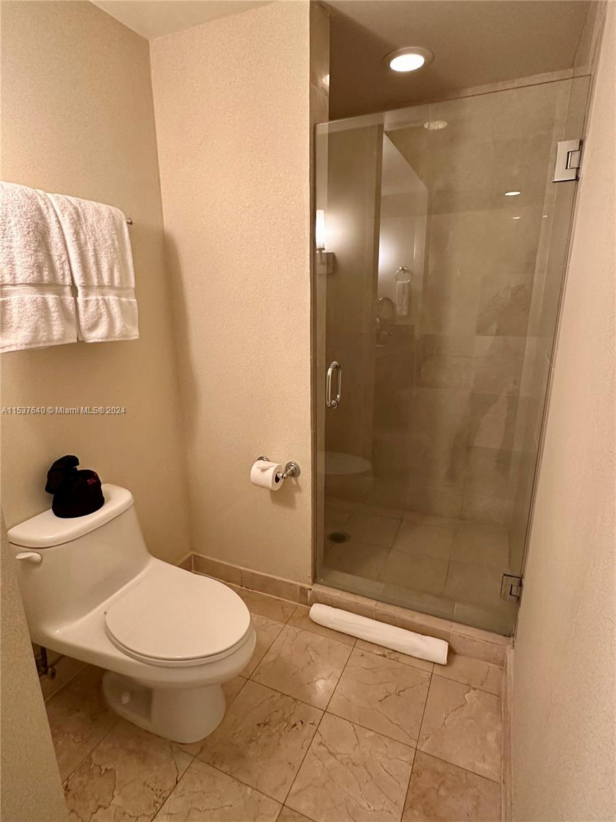 18001 Collins Ave, Sunny Isles Beach, FL, 33160 United States, ,1 BathroomBathrooms,Residential,For Sale,Collins Ave,A11537640