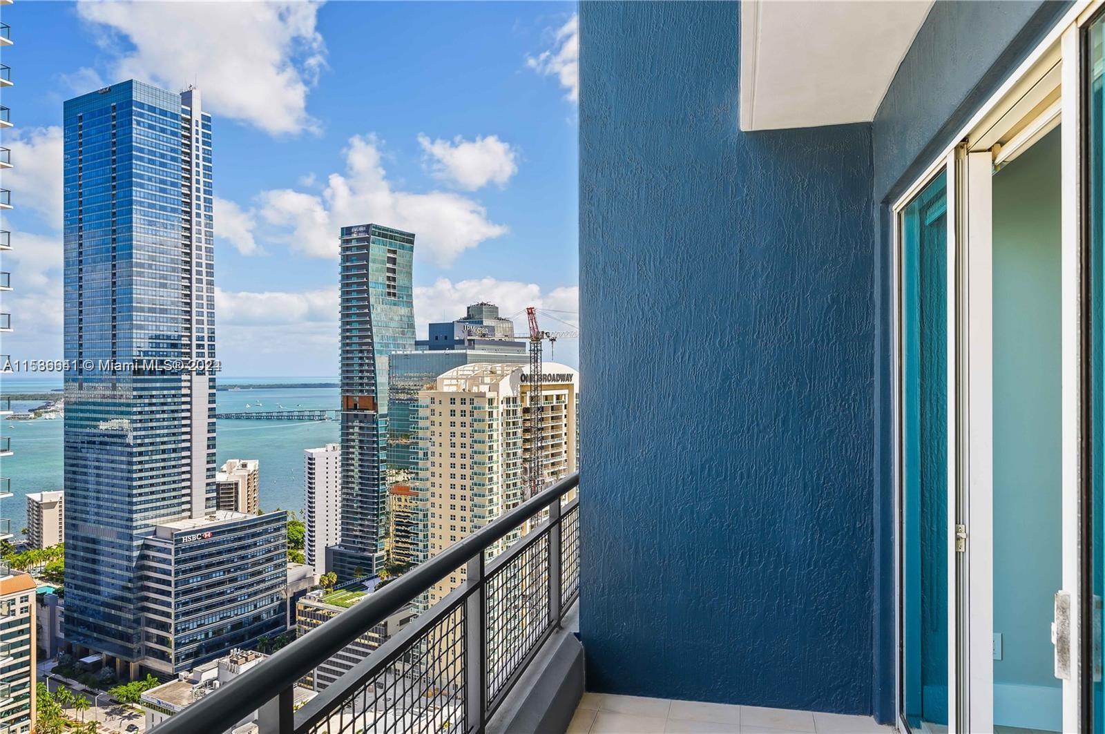 60 SW 13th St 3620, Miami, Florida 33130, 2 Bedrooms Bedrooms, ,2 BathroomsBathrooms,Residential,For Sale,60 SW 13th St 3620,A11536641