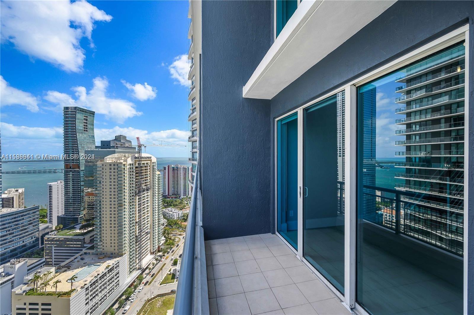 60 SW 13th St 3620, Miami, Florida 33130, 2 Bedrooms Bedrooms, ,2 BathroomsBathrooms,Residential,For Sale,60 SW 13th St 3620,A11536641