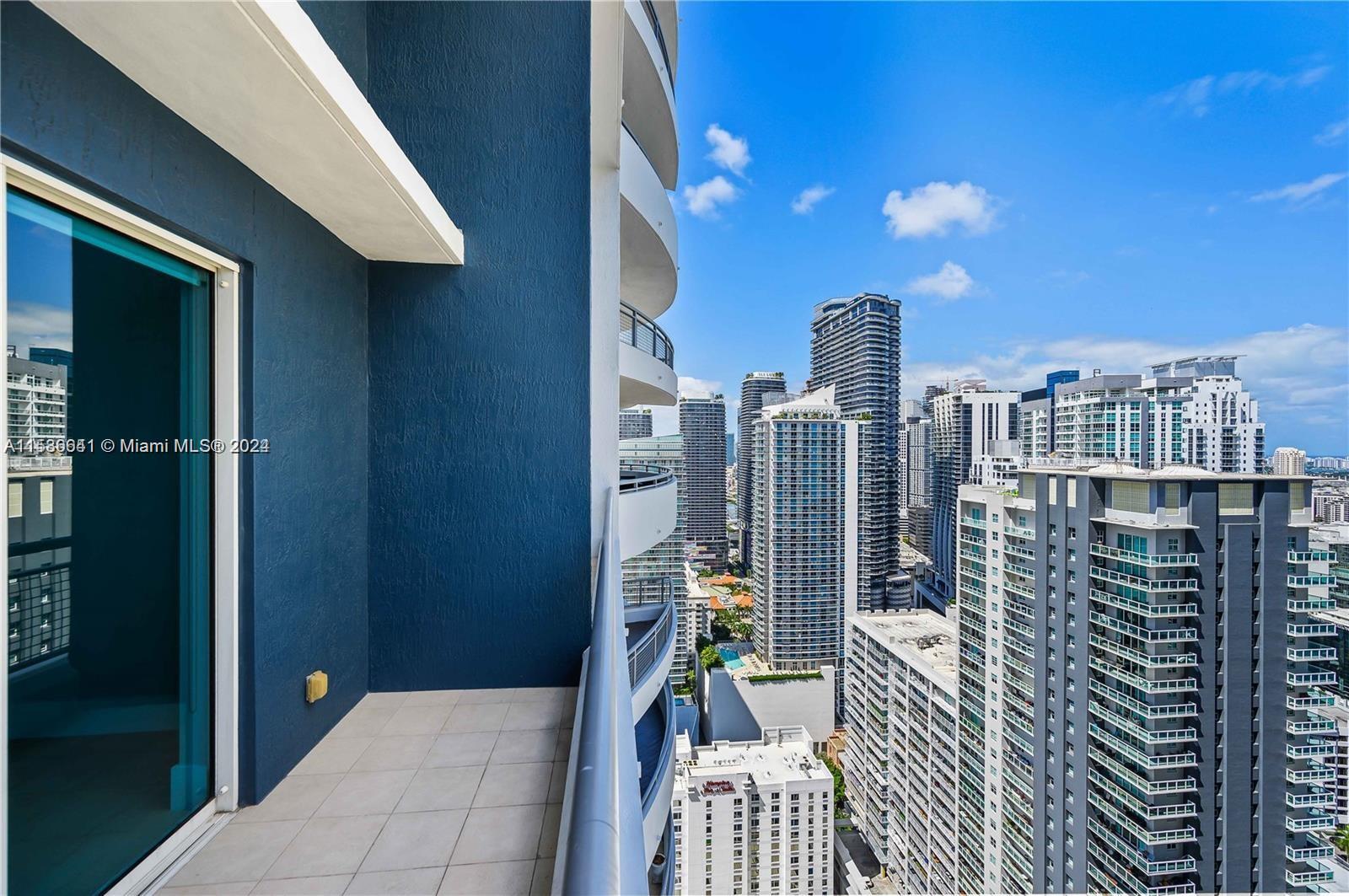 60 SW 13th St 3620, Miami, Florida 33130, 2 Bedrooms Bedrooms, ,2 BathroomsBathrooms,Residential,For Sale,60 SW 13th St 3620,A11536641