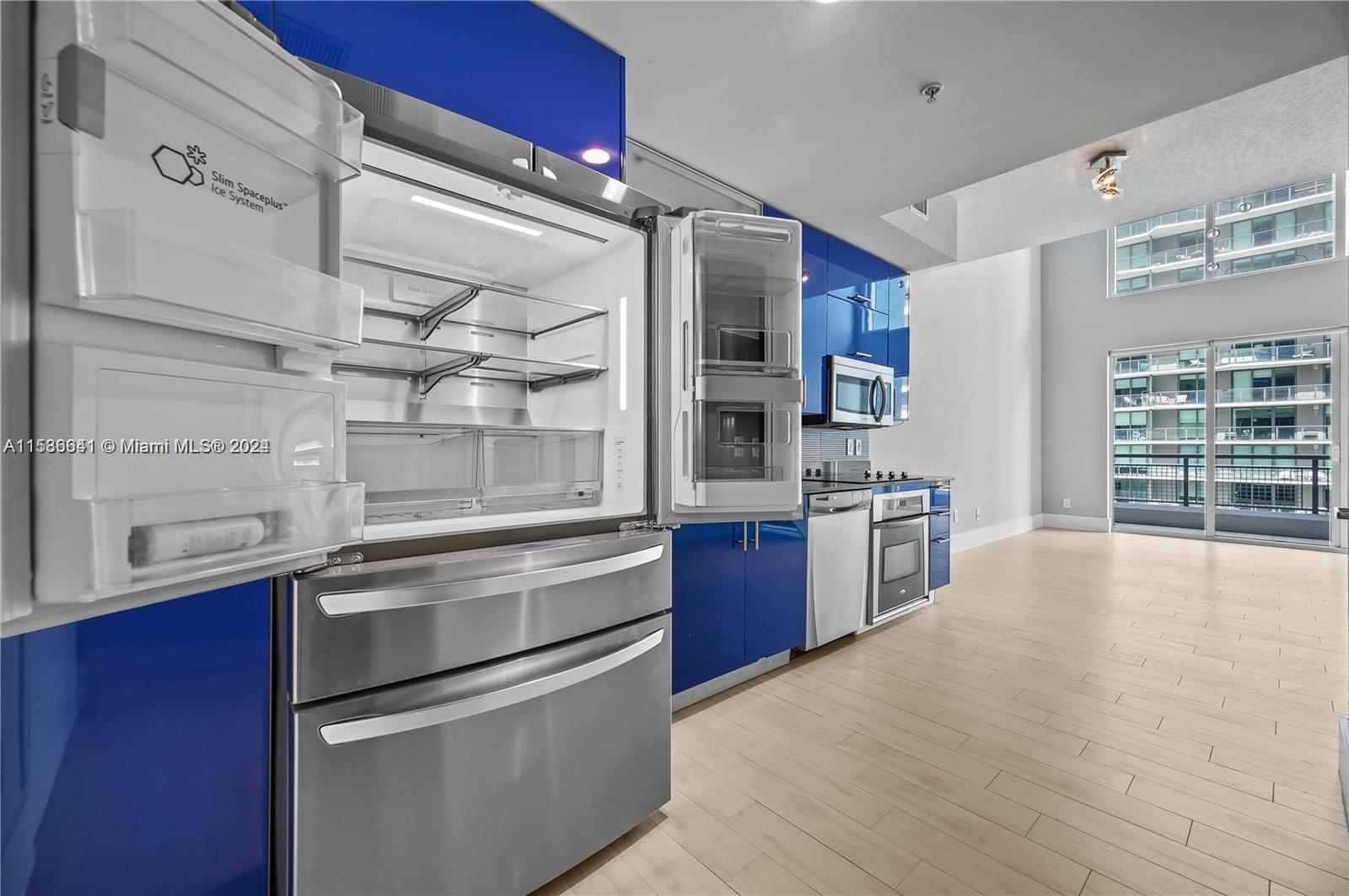 60 SW 13th St 3620, Miami, Florida 33130, 2 Bedrooms Bedrooms, ,2 BathroomsBathrooms,Residential,For Sale,60 SW 13th St 3620,A11536641